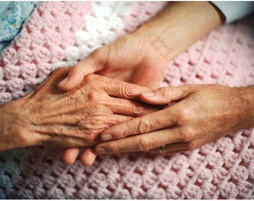 Giornata Alzheimer, definito il piano triennale che mette in rete le aziende sanitarie per l’assistenza alla demenza