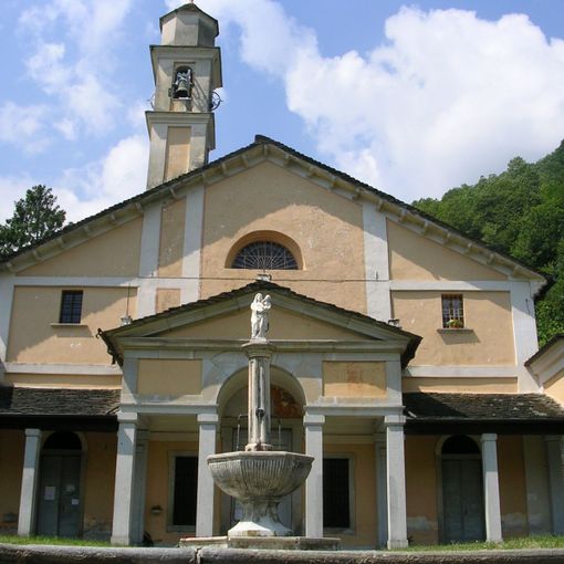 In cammino da Ornavasso al Boden per l'inaugurazione dell'anno pastorale giovanile