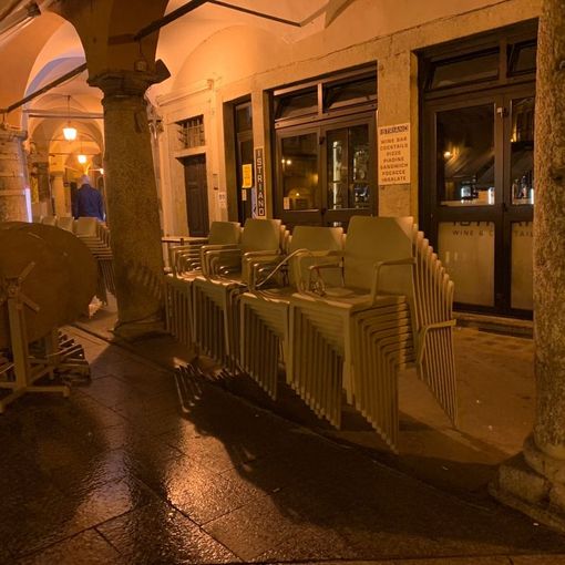 Fipe-Confcommercio scende in piazza: &quot;Le attività meritano di sapere quando e come ripartire&quot;