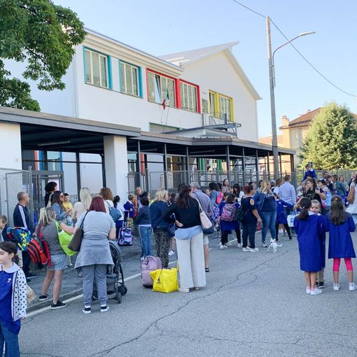La scuola riparte con gli insegnanti, poche le cattedre vuote