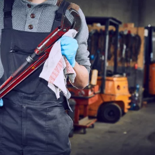 Inflazione, bruciati 6 miliardi rispetto al pre Covid: in Piemonte persi oltre 15 mila posti di lavoro