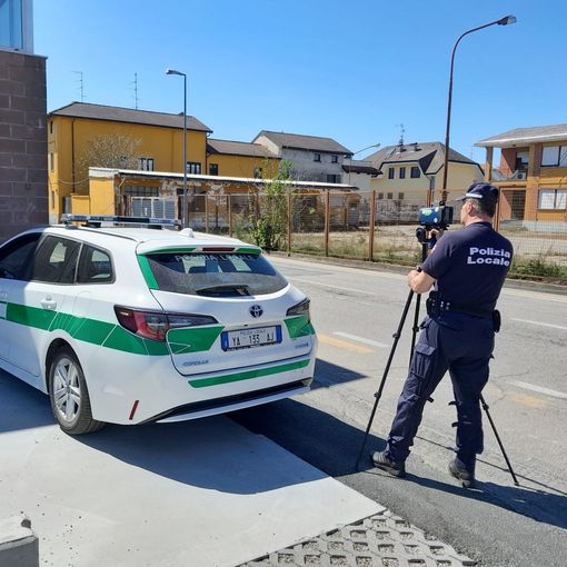 Controlli della velocità con il telelaser a Cameri