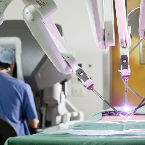 Il Covid non ferma la ricerca dell’Ospedale Maggiore sulla chirurgia oncologica