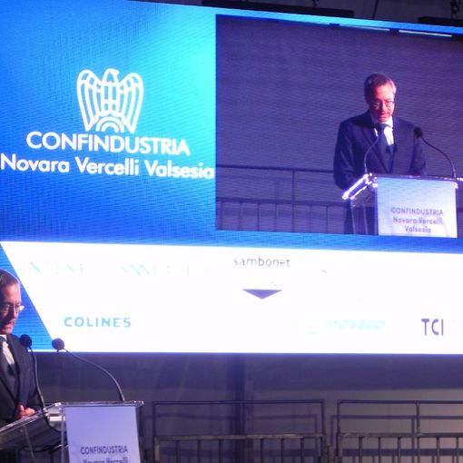 Bonomi: “Sì a salario minimo, ma non sia l'inizio della distruzione della contrattazione nazionale”