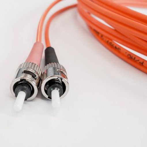 Cantieri per la fibra ottica: modifiche alla viabilità a Oleggio Castello