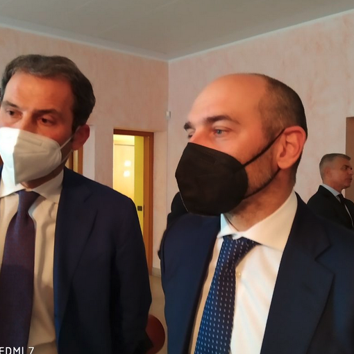 Nella foto: il direttore Donato Liguori e il viceministro Alessandro Morelli