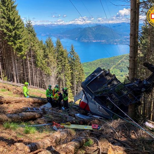 Mottarone, fonti del Soccorso Alpino confermano che le persone morte sono 9