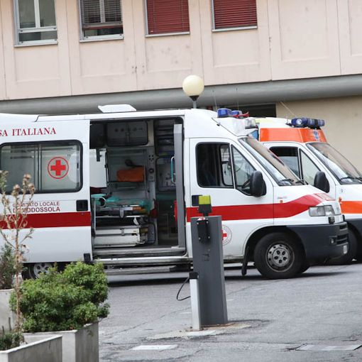 “In estate medici insufficienti per i turni del 118. Depotenziati  Omegna e Gattinara”