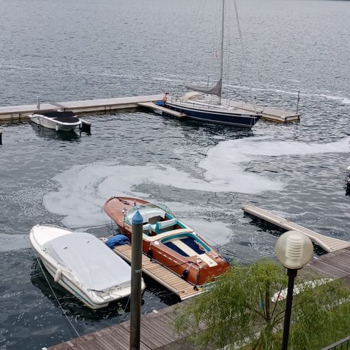 Scie di schiuma sul lago Maggiore, Arpa: fenomeno naturale e non tossico