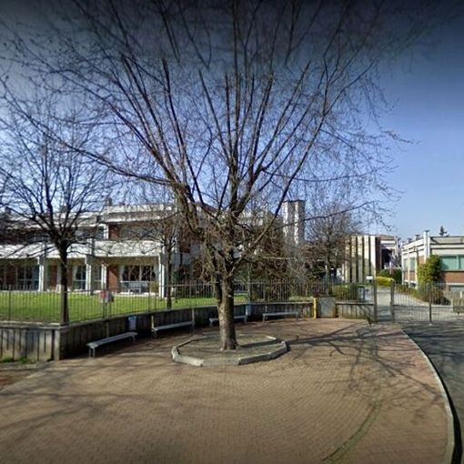 Primaria “Don Milani”: partiti i lavori di rifacimento della copertura del teatro