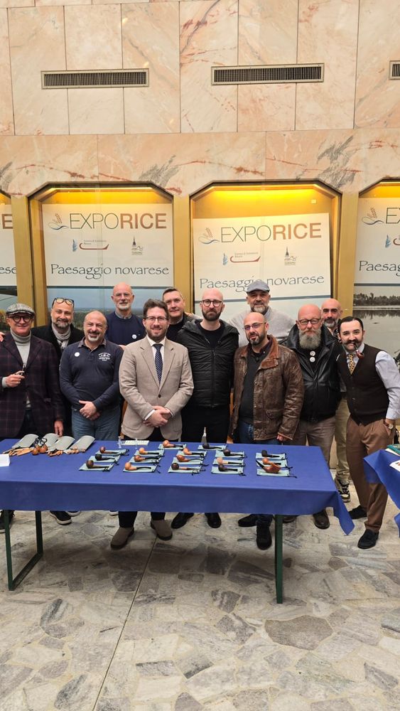 Arte della pipa a Novara: ingegno, maestria e manifattura d’eccellenza