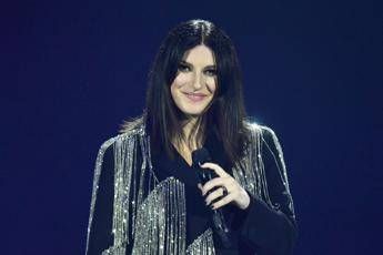 Nuovo look per Laura Pausini: &quot;Chili persi senza punture ma con sacrifici&quot;