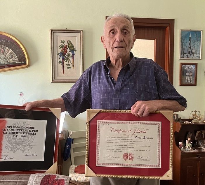Da ragazzo riuscì a sfuggire ai tedeschi grazie ai contadini e combatté per la libertà dell'Italia: Renzo Crespi è morto a 97 anni