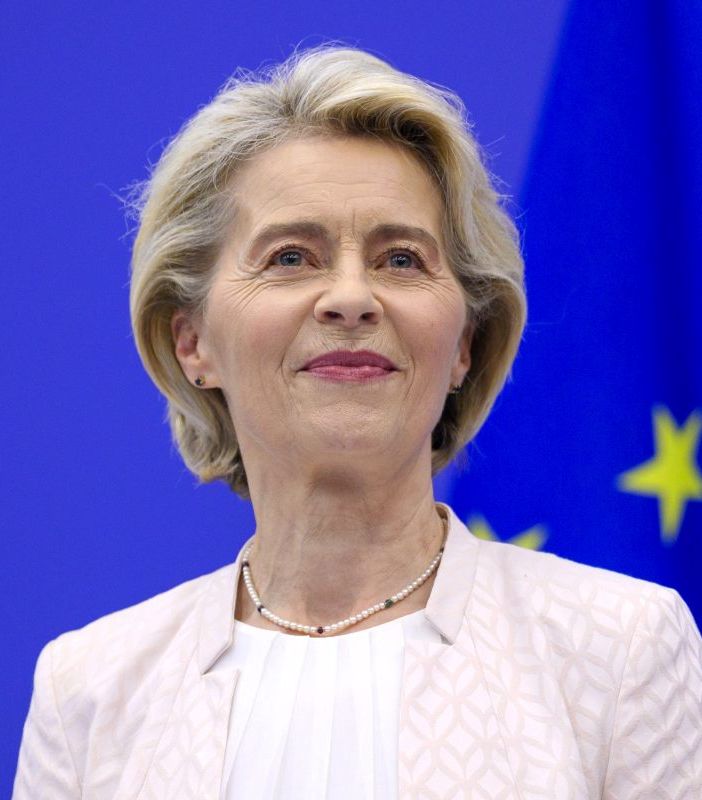 Ue sospende i contro-dazi, Von der Leyen “Dare chance ai negoziati”