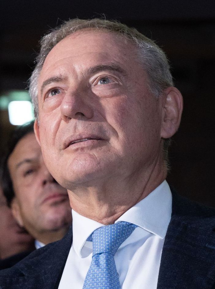 Urso “Governo Meloni ha aperto strada del dialogo e confronto Ue-Usa”