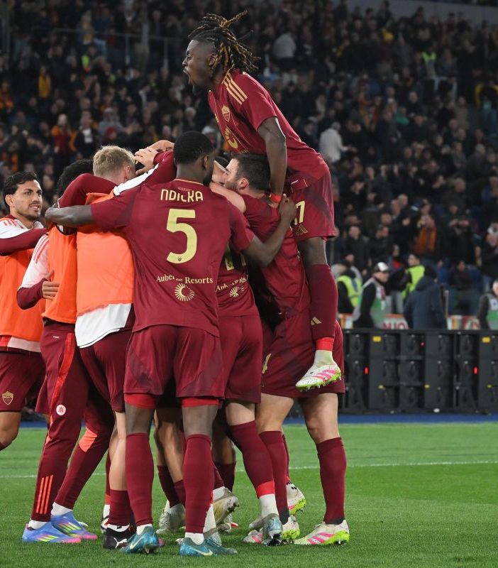 Basta Shomurodov, la Roma batte il Verona e rincorre l’Europa