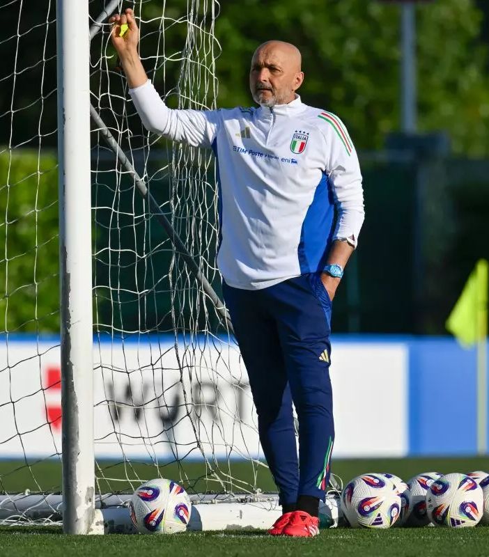 Spalletti “Un giorno Acerbi mi spiegherà, a Oslo ci giochiamo tanto”