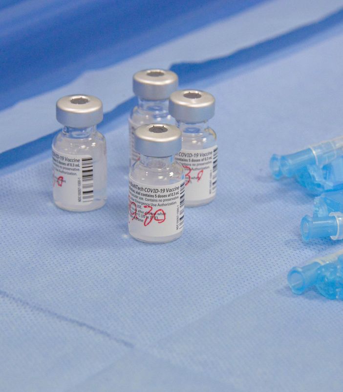 Covid, con questi ritmi per vaccinare tutti i piemontesi servirebbero 5 anni