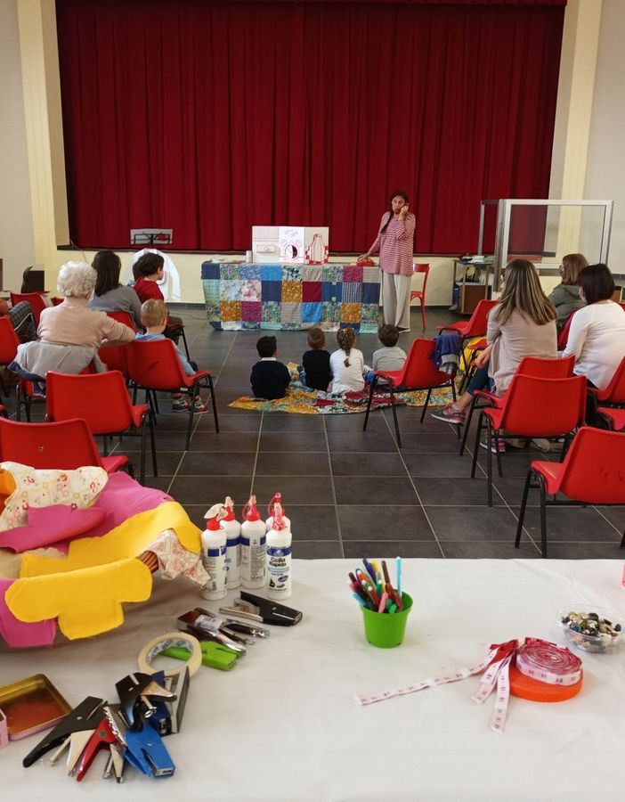 Borgo Ticino, lettura teatrale di &quot;C'era due volte Alice Cascherina&quot; in biblioteca