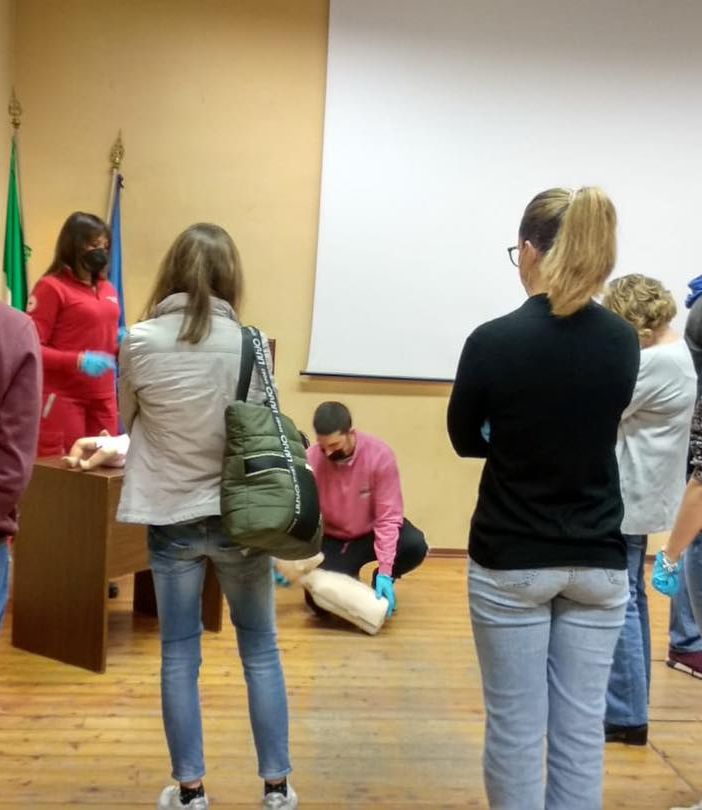 Grande partecipazione al corso di primo soccorso pediatrico e disostruzione a Cameri
