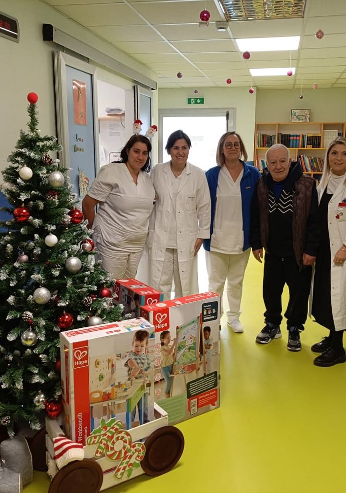 Il Cuore del Natale arriva in Pediatria all’Ospedale di Borgomanero