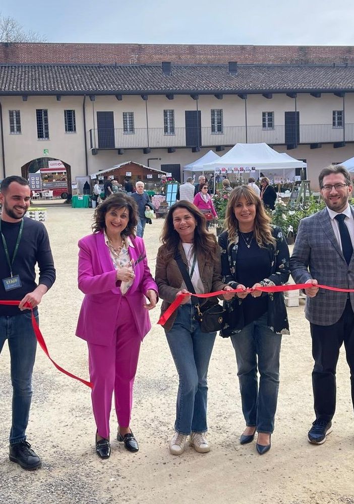 Fiorissimo al Castello di Novara: successo e affluenza record per la mostra mercato del florovivaismo