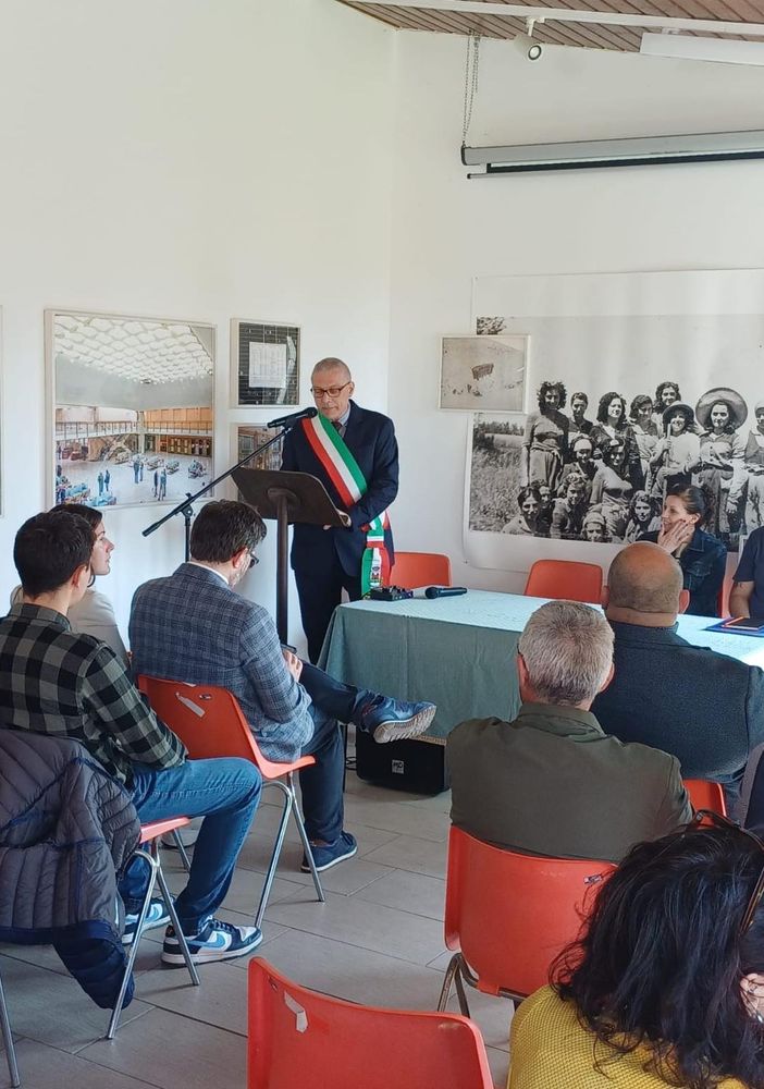 A Tornaco l’arte incontra la memoria: inaugurata la mostra “Anatomia di un ricordo” di Andrea “Lenny” Legnaioli