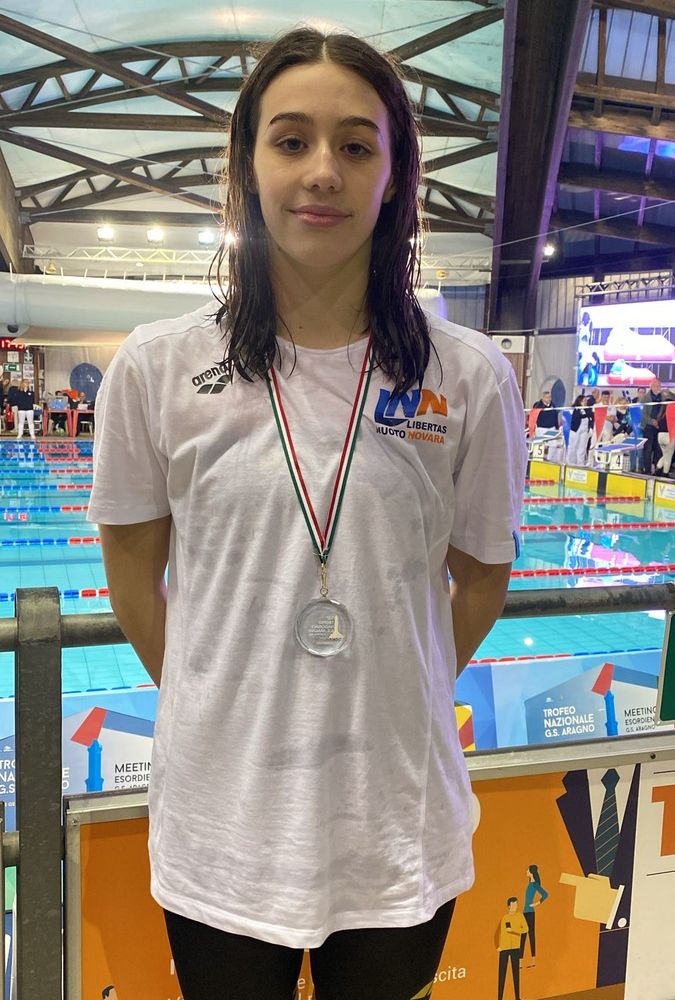 Libertas Nuoto Novara da sballo: 22 medaglie al meeting nazionale “gs Aragno” di Genova