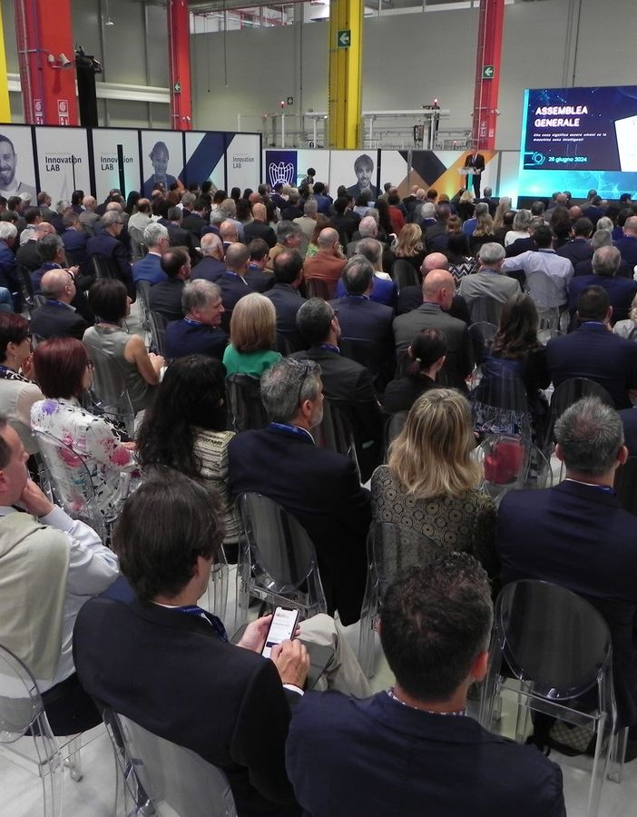 Il presidente di Cnvv lancia l’allarme: “il calo demografico un problema per l’industria”