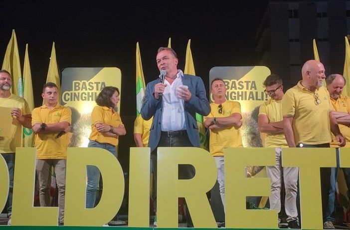 Gli agricoltori sotto la Regione per chiedere l'abbattimento dei cinghiali: &quot;È un'emergenza&quot;
