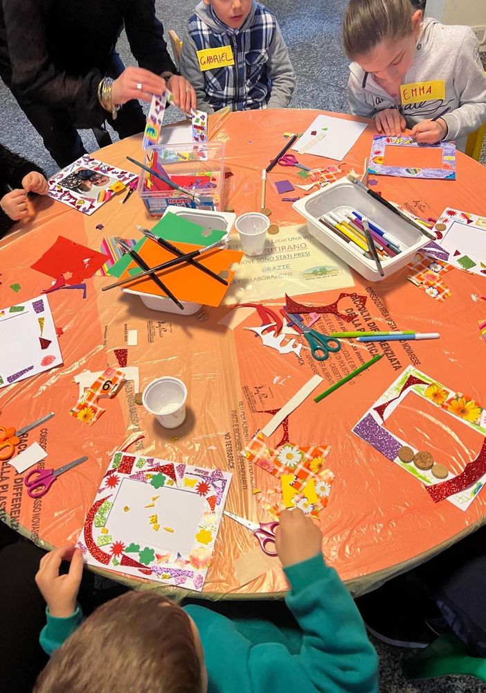 I bambini della Biblioteca Civica celebrano la Festa del Papà