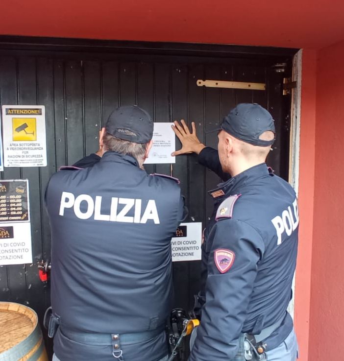 Risse e accoltellamenti: la questura chiude un bar di Novara per un mese