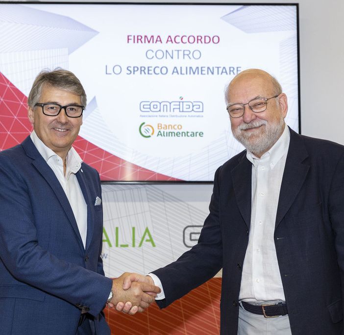 Il Piemonte dona 14 tonnellate di beni e cibo al Banco Alimentare