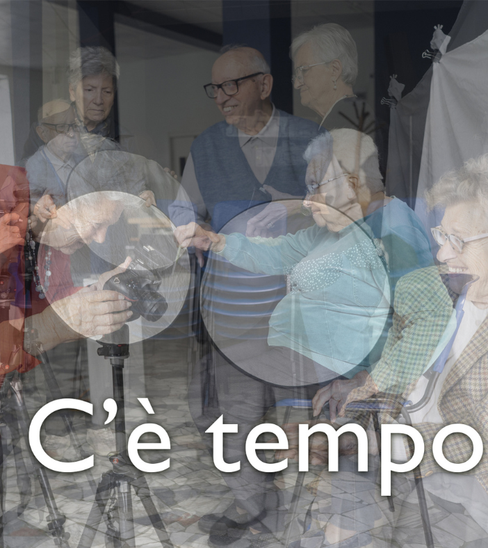 &quot;C'è Tempo&quot;: racconti fotografici di vita e memoria alla casa di giorno Don Aldo Mercoli
