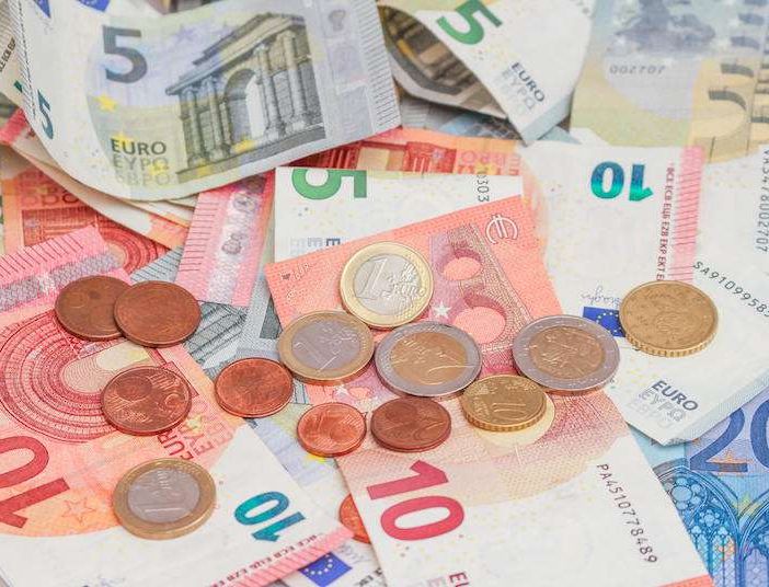 Rincari, Federconsumatori: per le famiglie stangata da quasi 2.400 euro