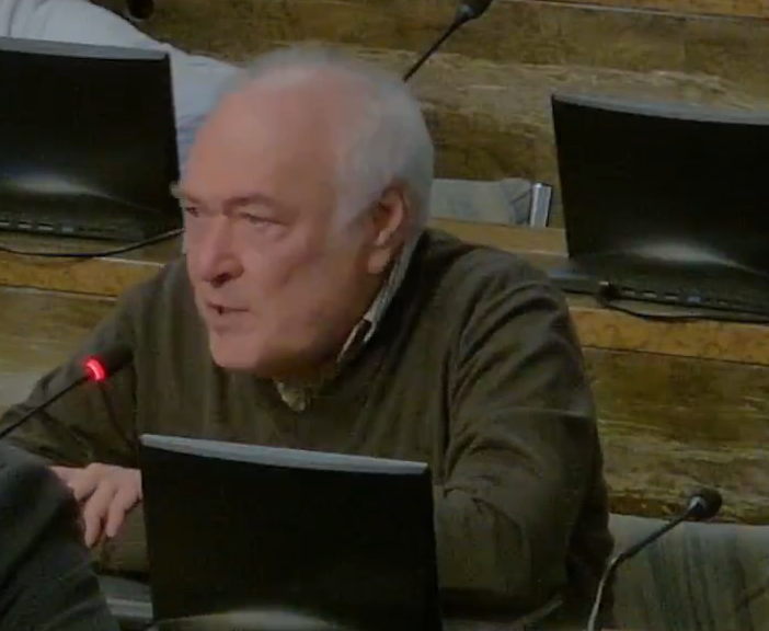 “Degrado peggio di Napoli”: bufera sul consigliere Romano, poi le scuse