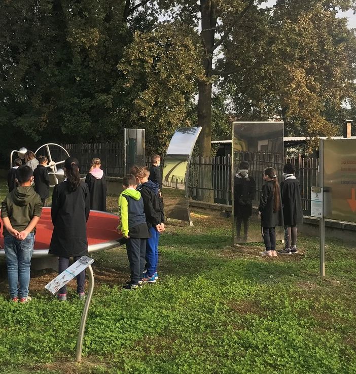 Vicolungo The Style Outlets regala un intero parco giochi alla scuola elementare locale