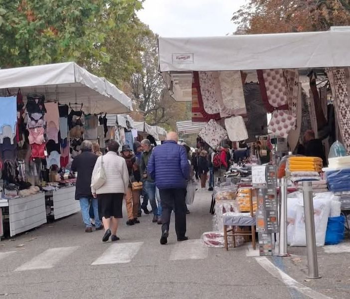 Novara, torna la Fiera di Marzo: bancarelle, viabilità e modifiche al traffico
