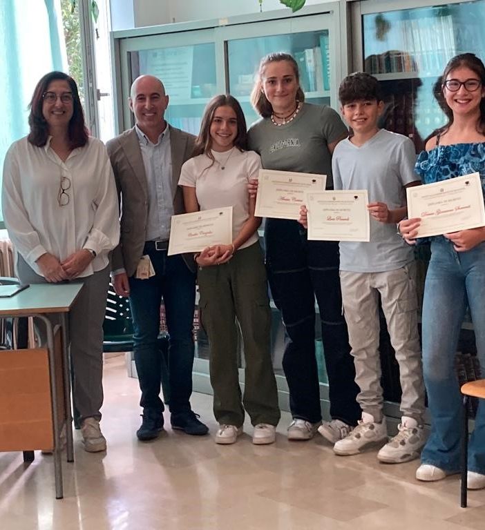 Le borse di studio Saprom all'Istituto Comprensivo di Quiliano