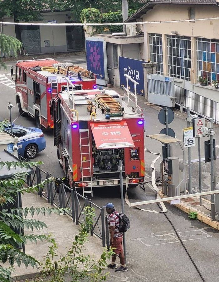 Incendio all'ex caserma Passalacqua