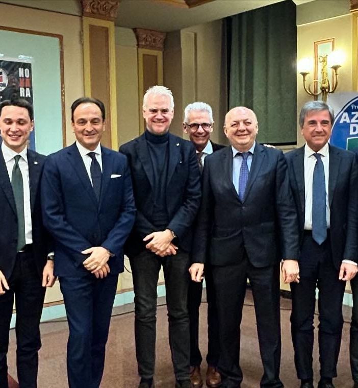 Forza Italia: Diego Sozzani alla guida, scommesse e nuovi volti per il futuro politico a Novara