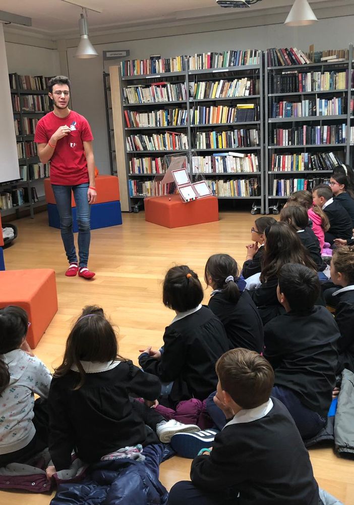 Alle scuole Elementari e Medie ‘Io e Clea’: un progetto contro l’abbandono dei cani e per l’adozione responsabile