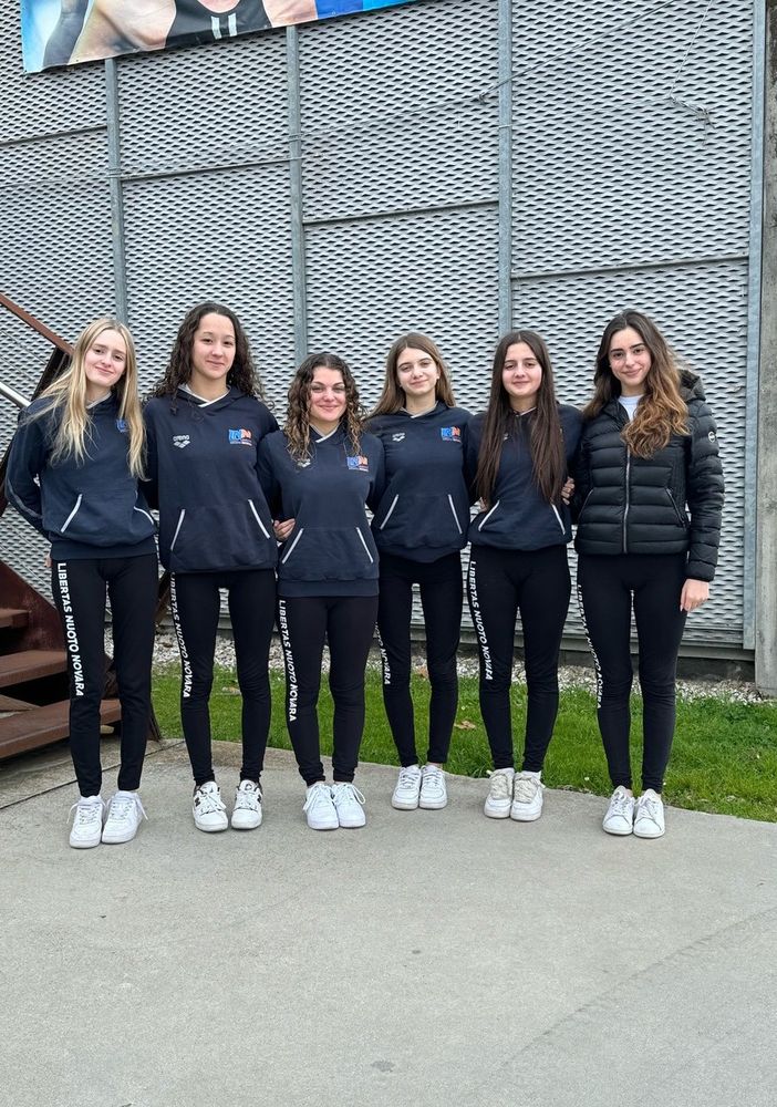 Libertas Nuoto Novara: Asia Ferrari brilla agli italiani juniores di sincronizzato