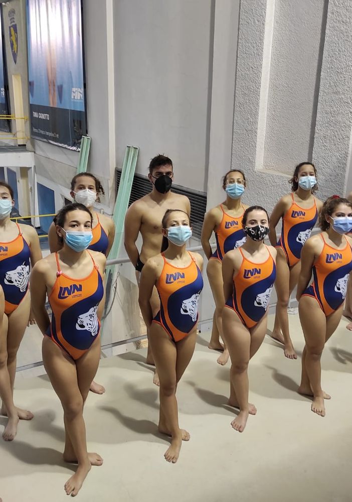 Nuoto sincronizzato: la &quot;pluristellata&quot; Libertas Novara  fa il pieno di qualificazioni per i campionati italiani invernali di riccione