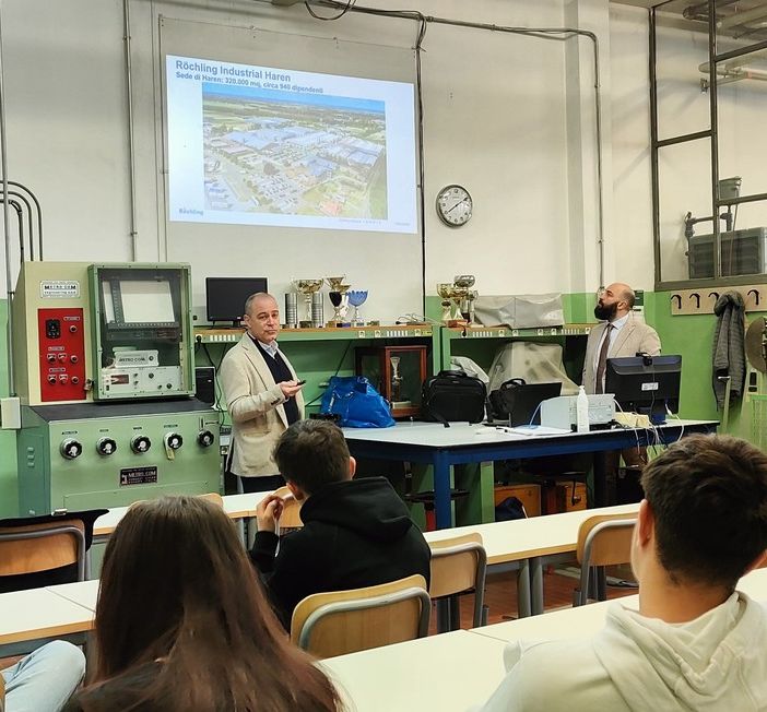 Prosegue la collaborazione tra Roechling Industrial Italy e Istituto tecnico “Da Vinci”