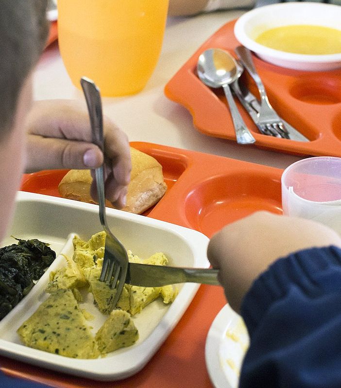 Varallo Pombia: nuova modalità di pagamento della mensa scolastica e sociale dal 1 settembre 2023