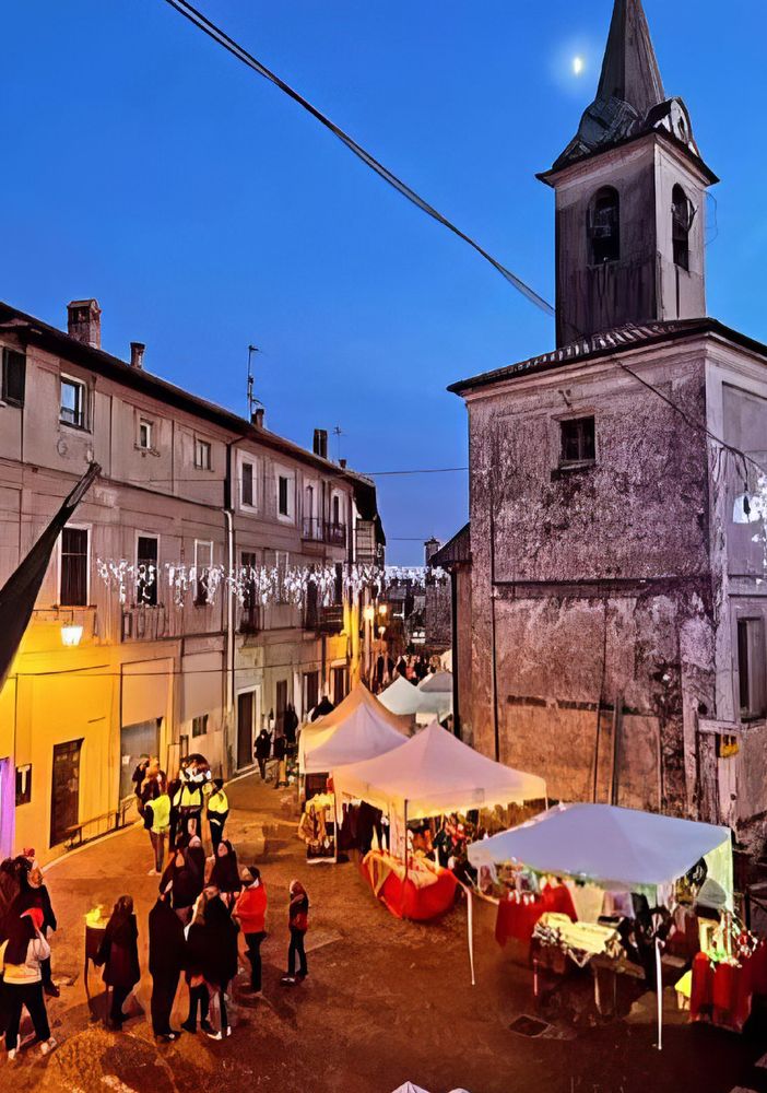 Torna l’atmosfera Natalizia per le vie del centro di Briga Novarese