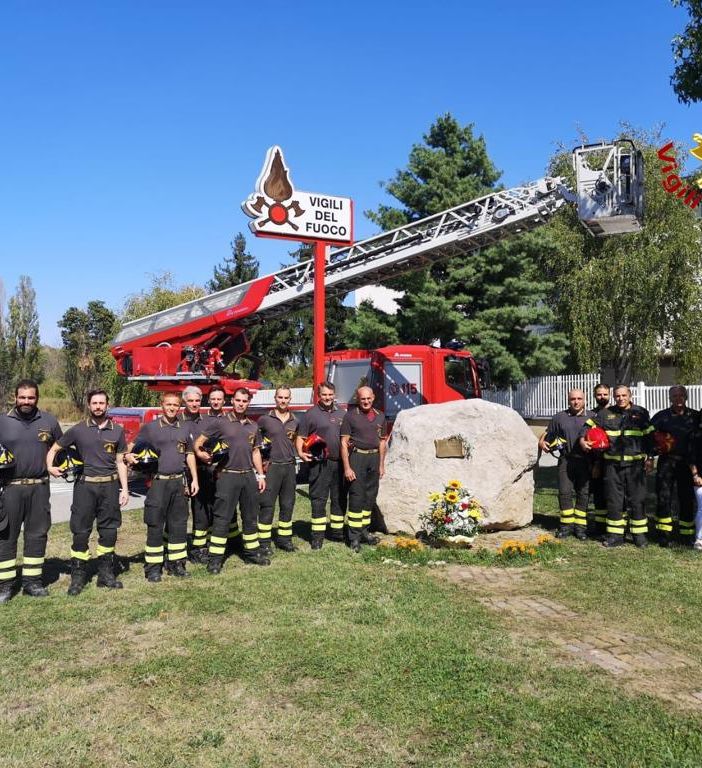 I Vigili del Fuoco hanno ricordato i colleghi caduti nel terribile attentato delle Torri Gemelle