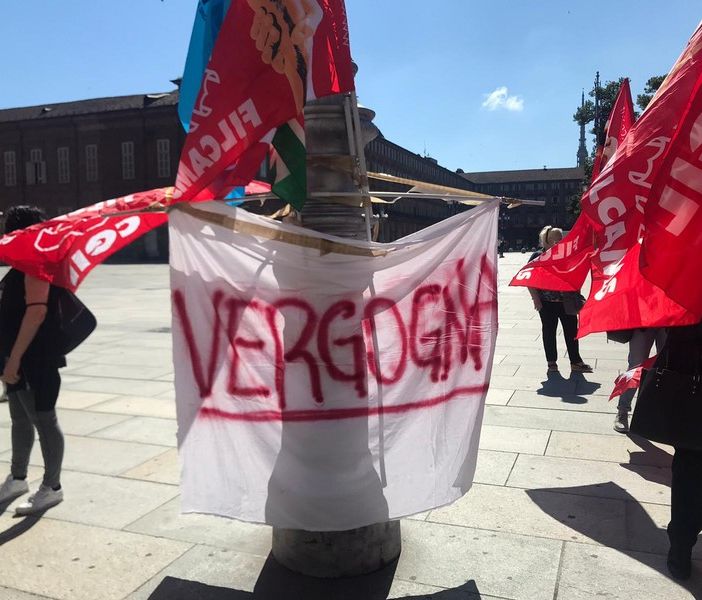 Gli addetti alle pulizie degli ospedali sul piede di guerra: &quot;Dimenticati anche durante il Covid&quot; [FOTO E VIDEO]