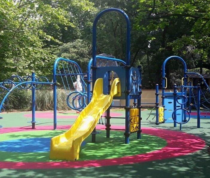 Novara, parco dei bambini e’ “smoking free”